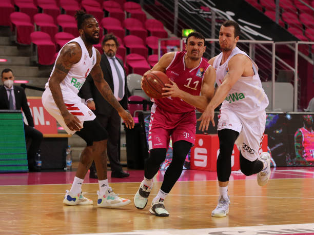 戴维斯式的 戴维斯式的