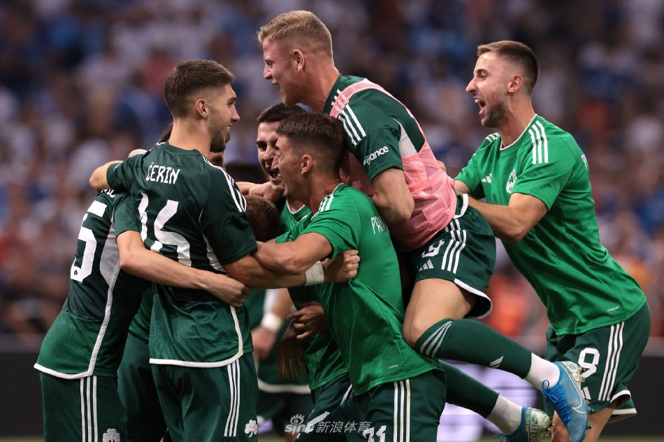 都在为那一 都在为那一