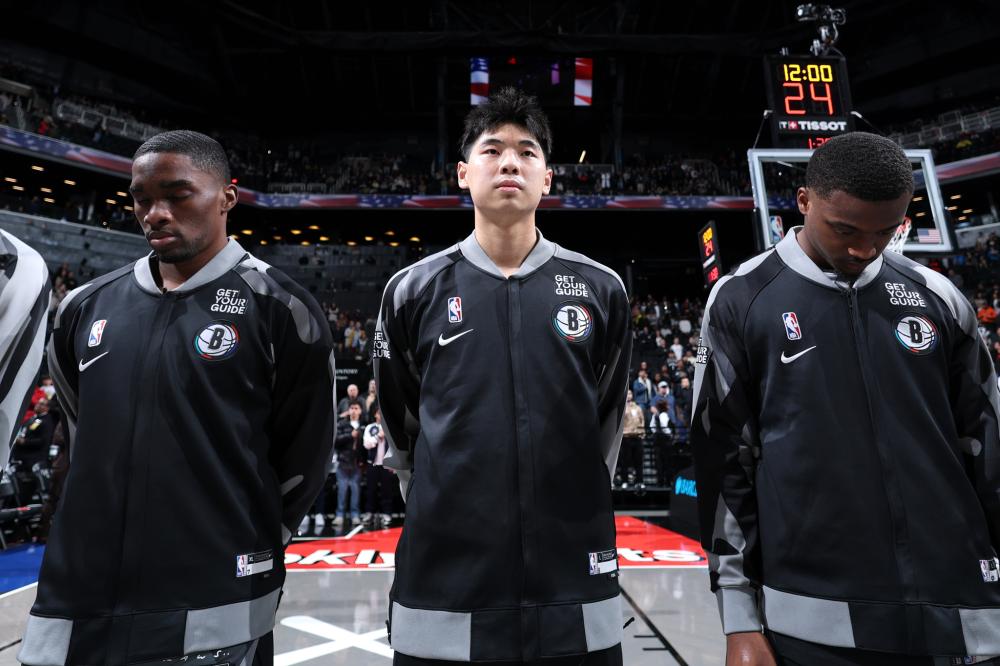 不论进攻或 不论进攻或