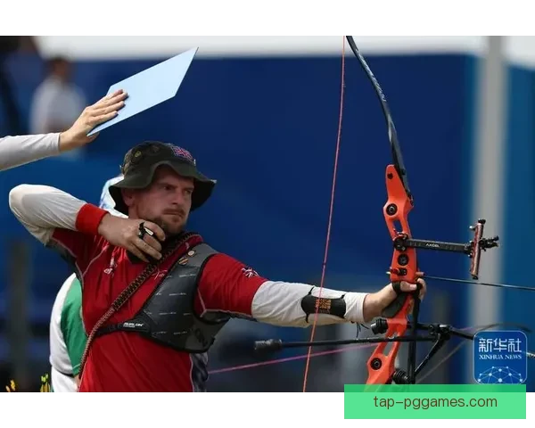 射箭比赛激烈角逐，箭神夺冠引爆全场。